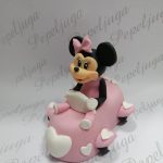 21 Figurice Za Tortu Minnie Mouse u autu